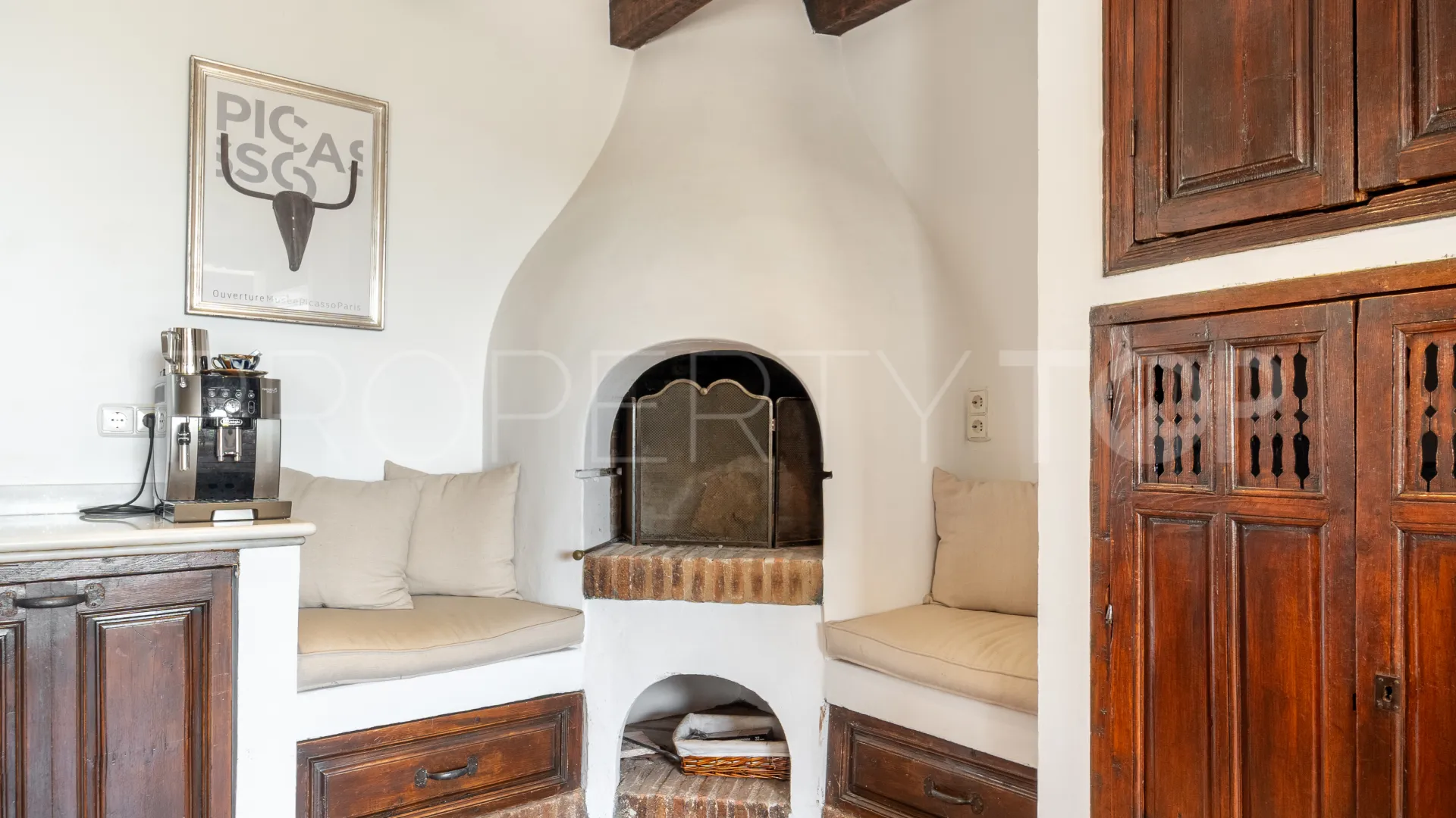 Villa pareada en venta en Marbella Hill Club con 3 dormitorios