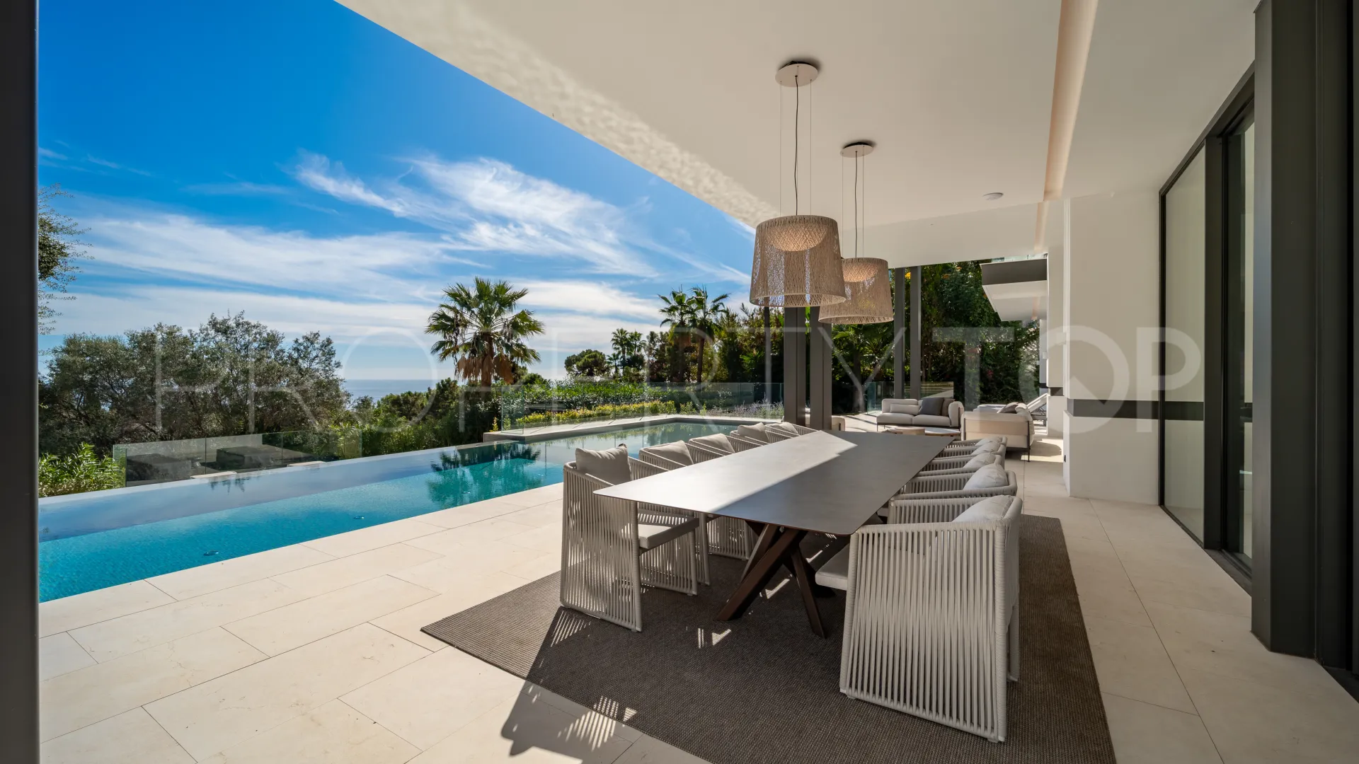 Cascada de Camojan, villa en venta