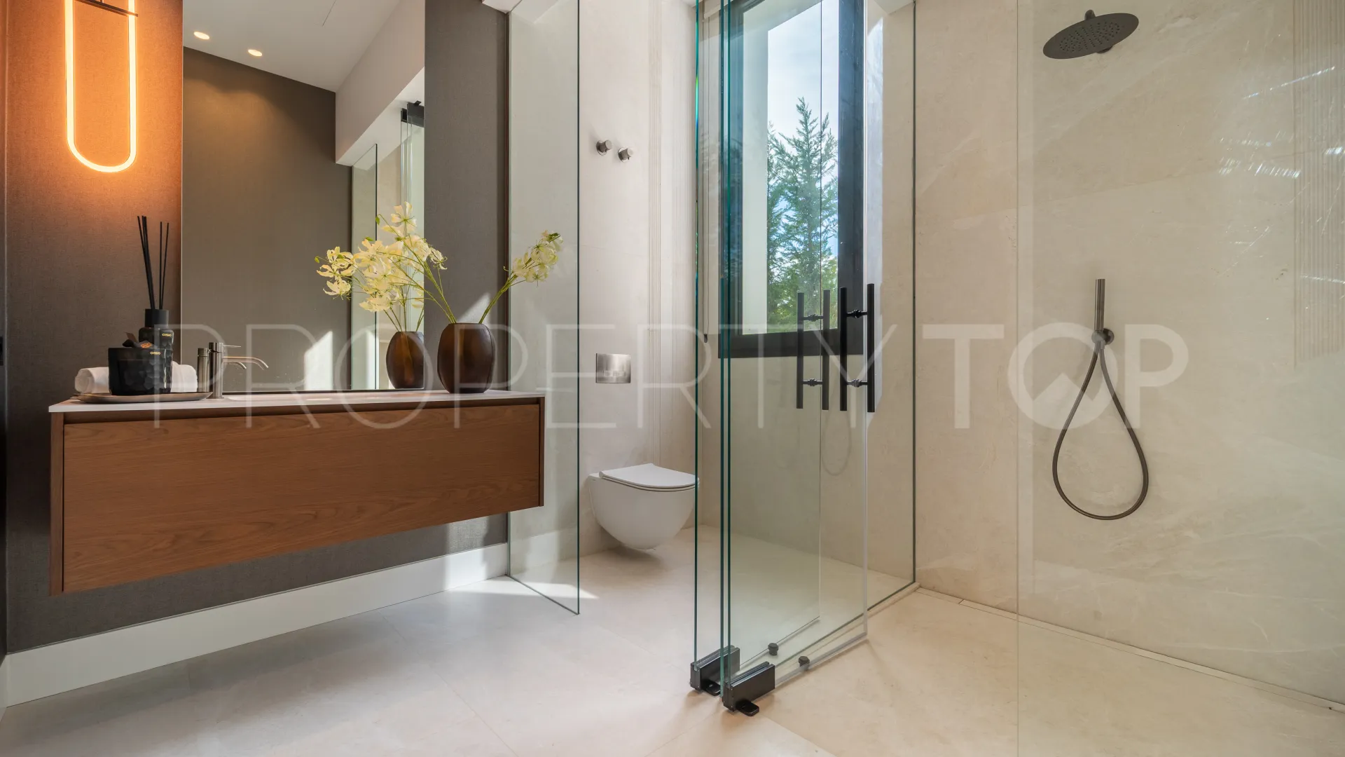 Cascada de Camojan, villa en venta