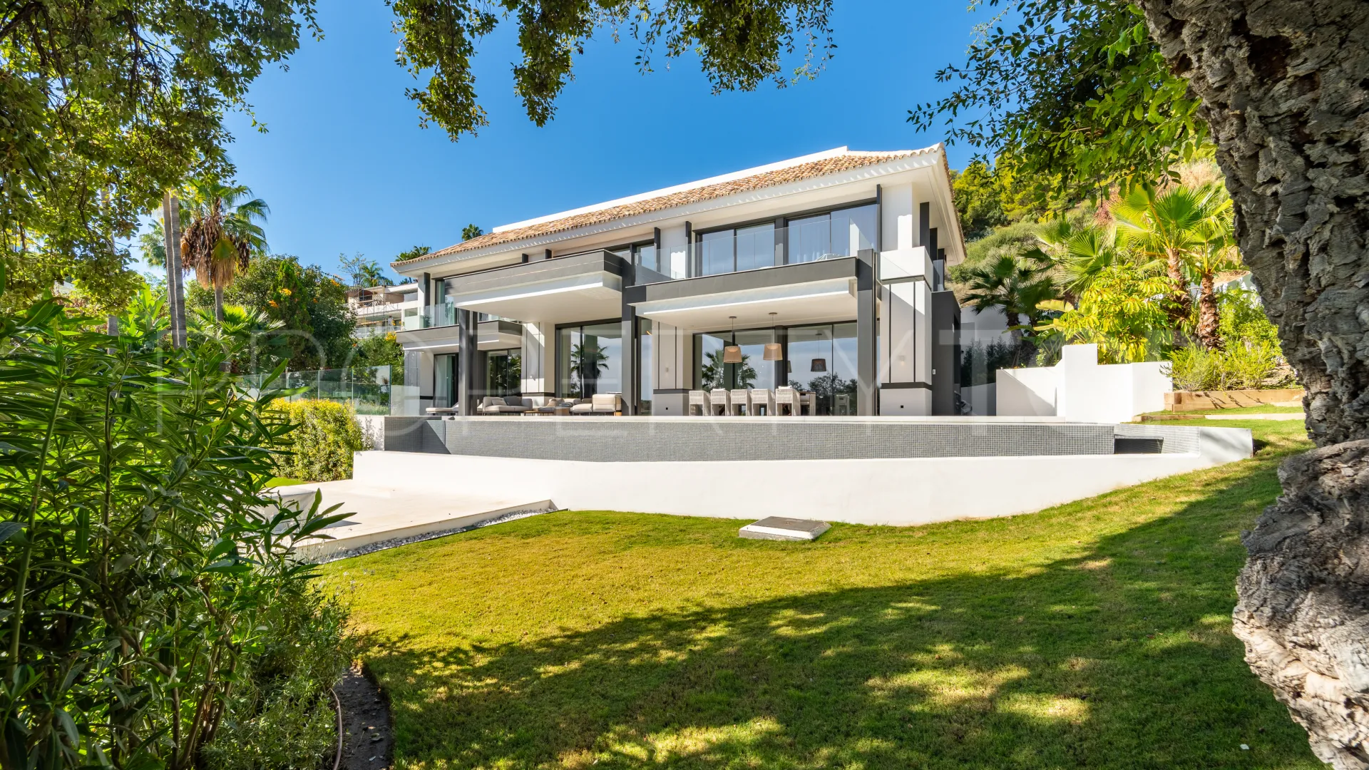 Cascada de Camojan, villa en venta