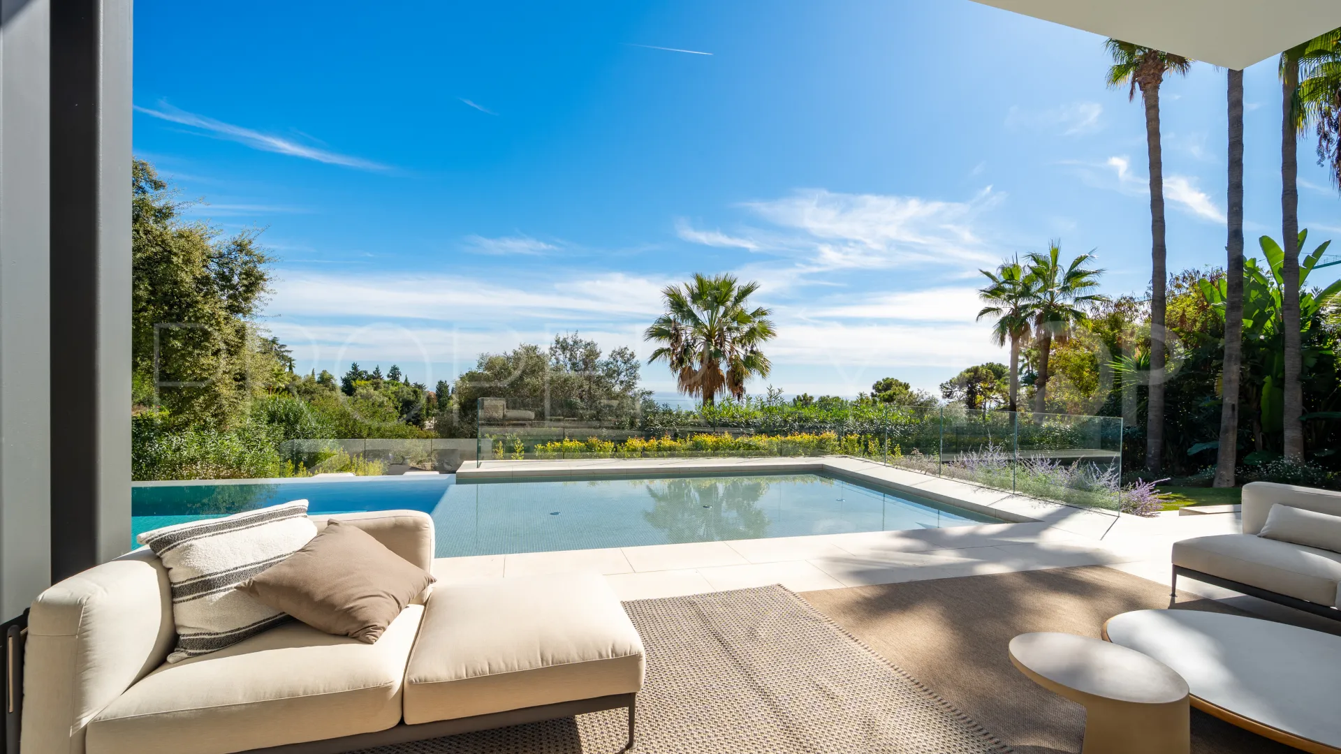 Cascada de Camojan, villa en venta
