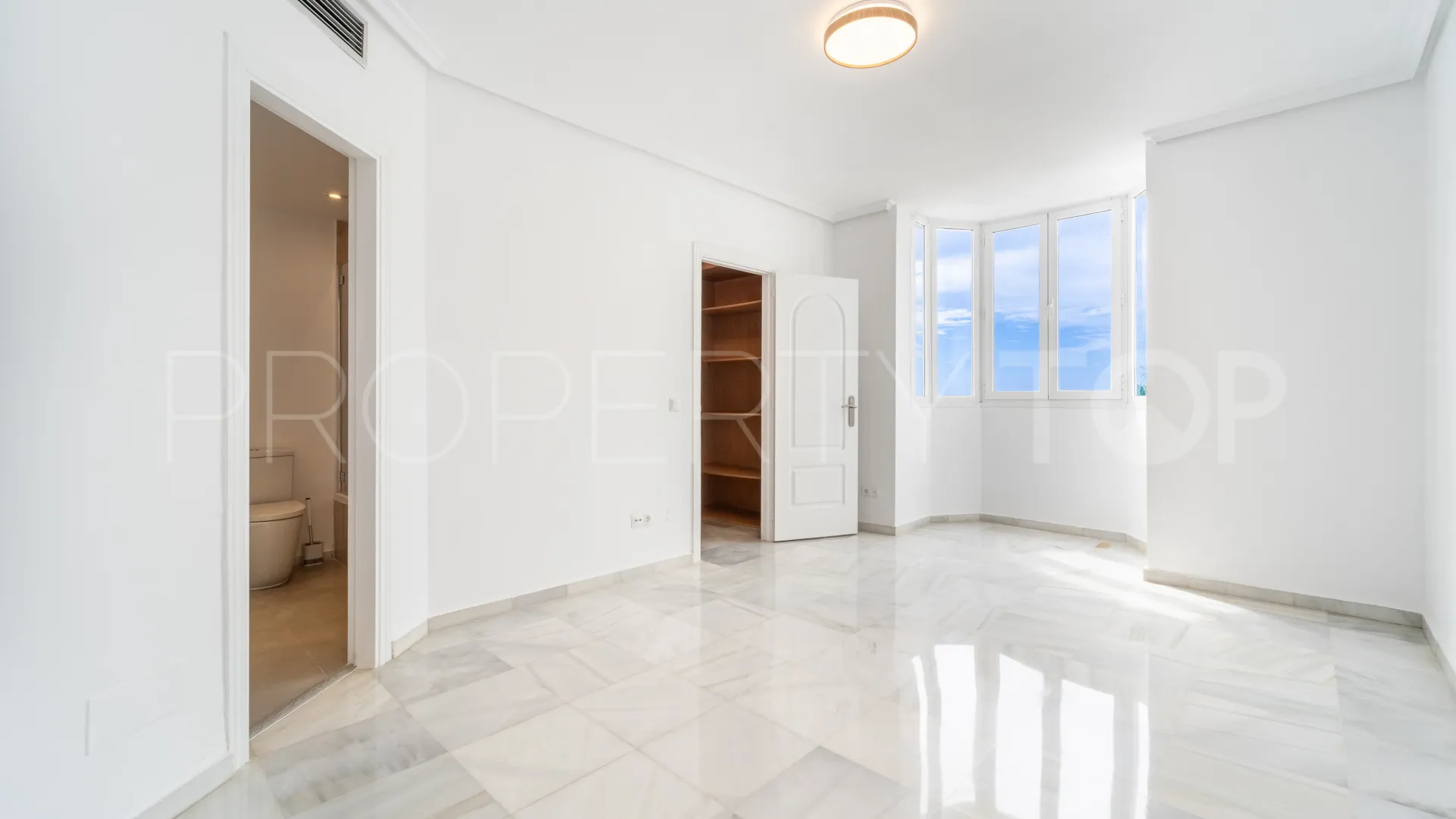 Arco Iris, adosado de 3 dormitorios en venta