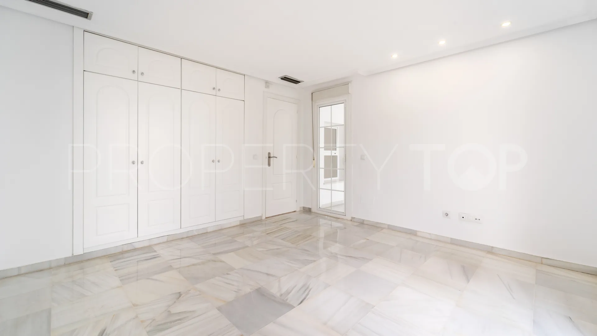 Arco Iris, adosado de 3 dormitorios en venta