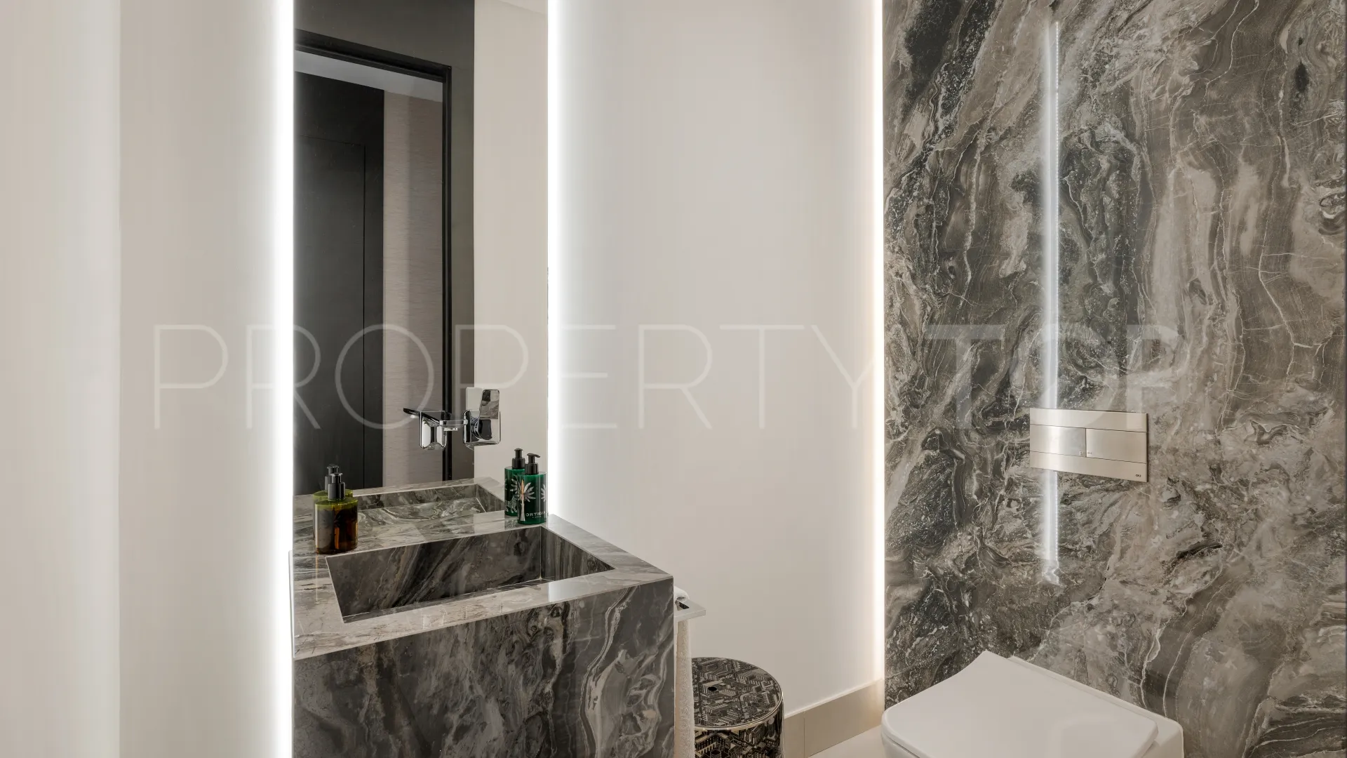 4 bedrooms Epic Marbella ground floor duplex for sale