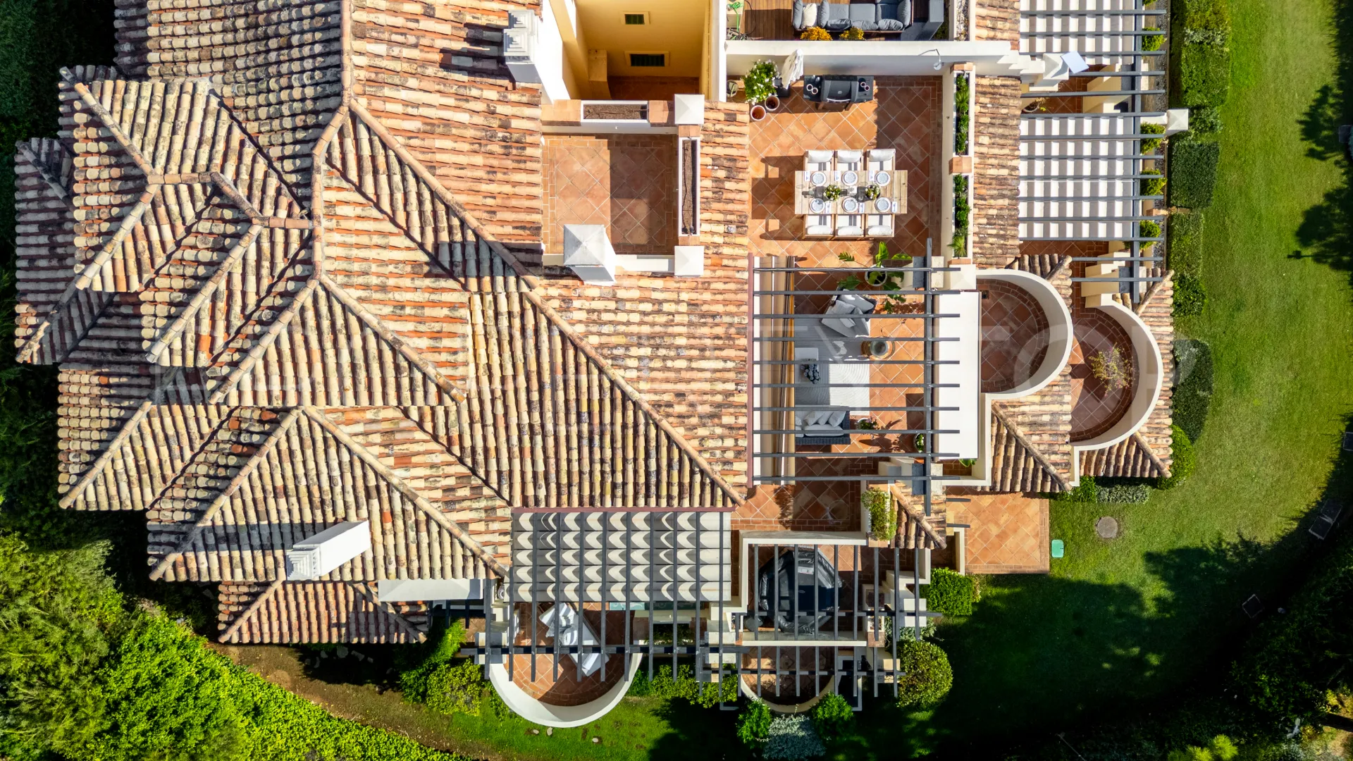 Comprar atico duplex en Los Capanes del Golf