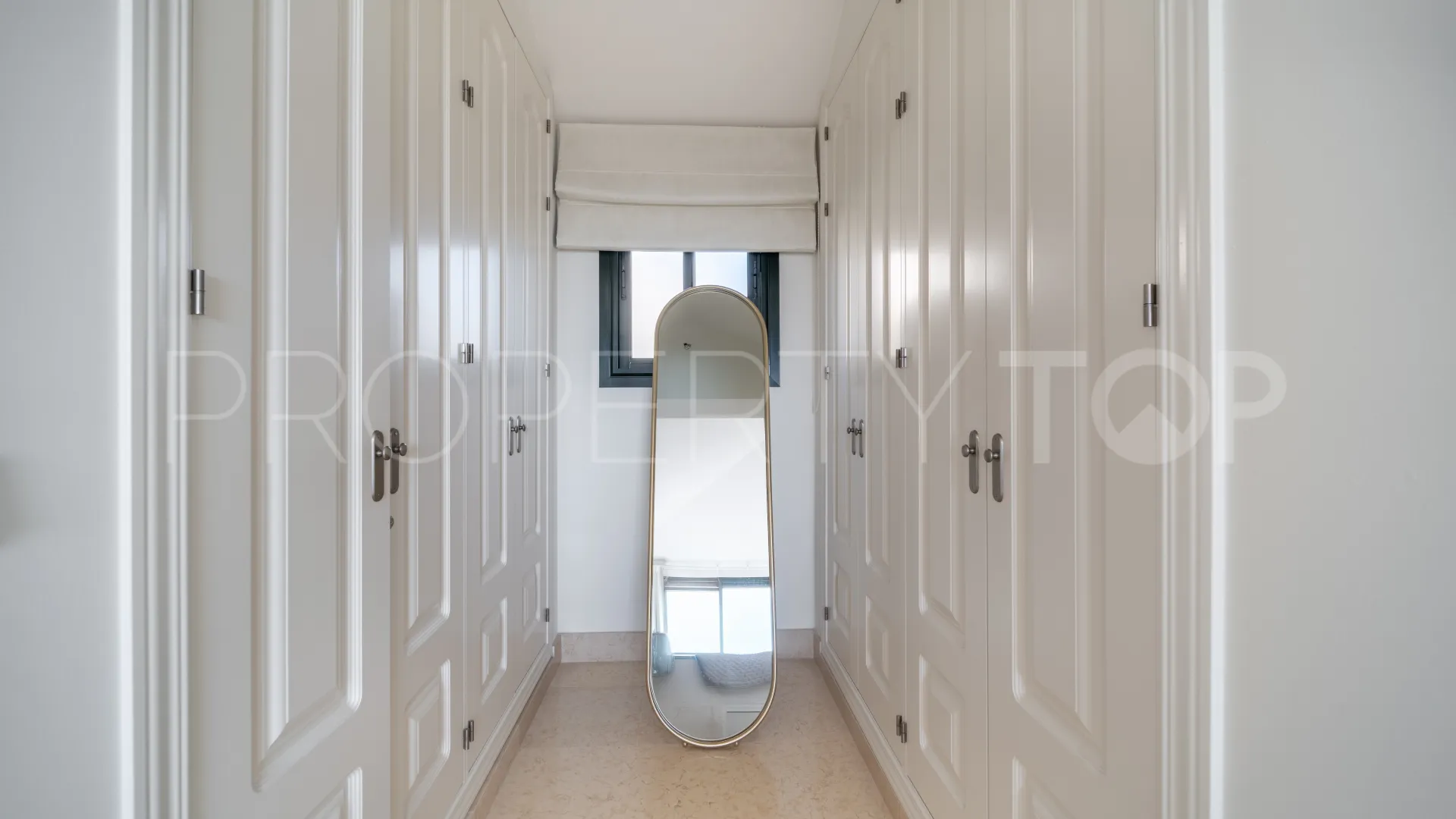 Comprar atico duplex en Los Capanes del Golf