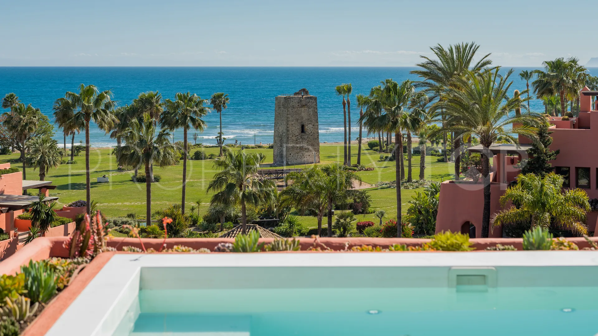 Duplex penthouse for sale in Torre Bermeja with 3 bedrooms