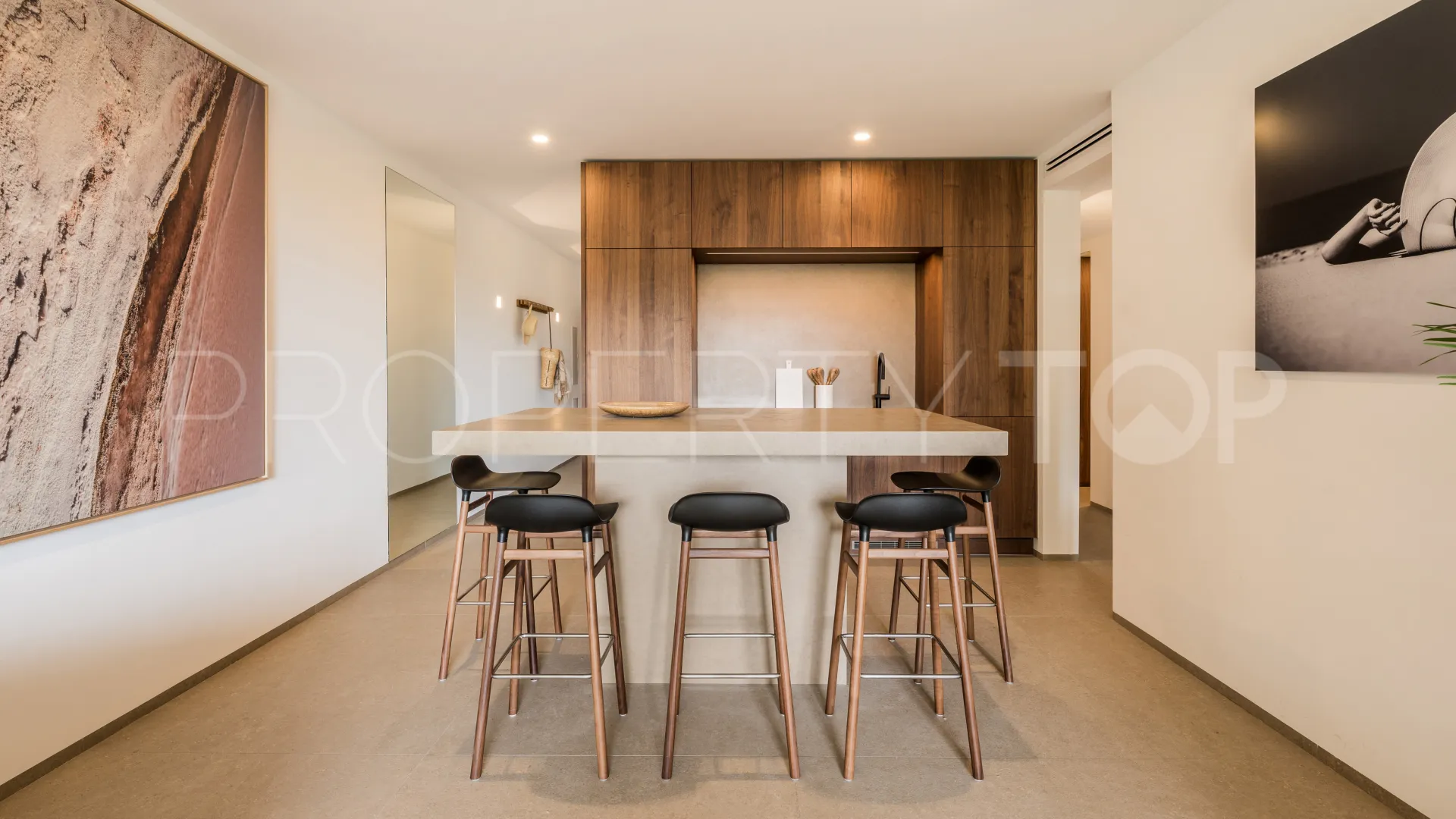 Buy Marina Puente Romano 3 bedrooms apartment