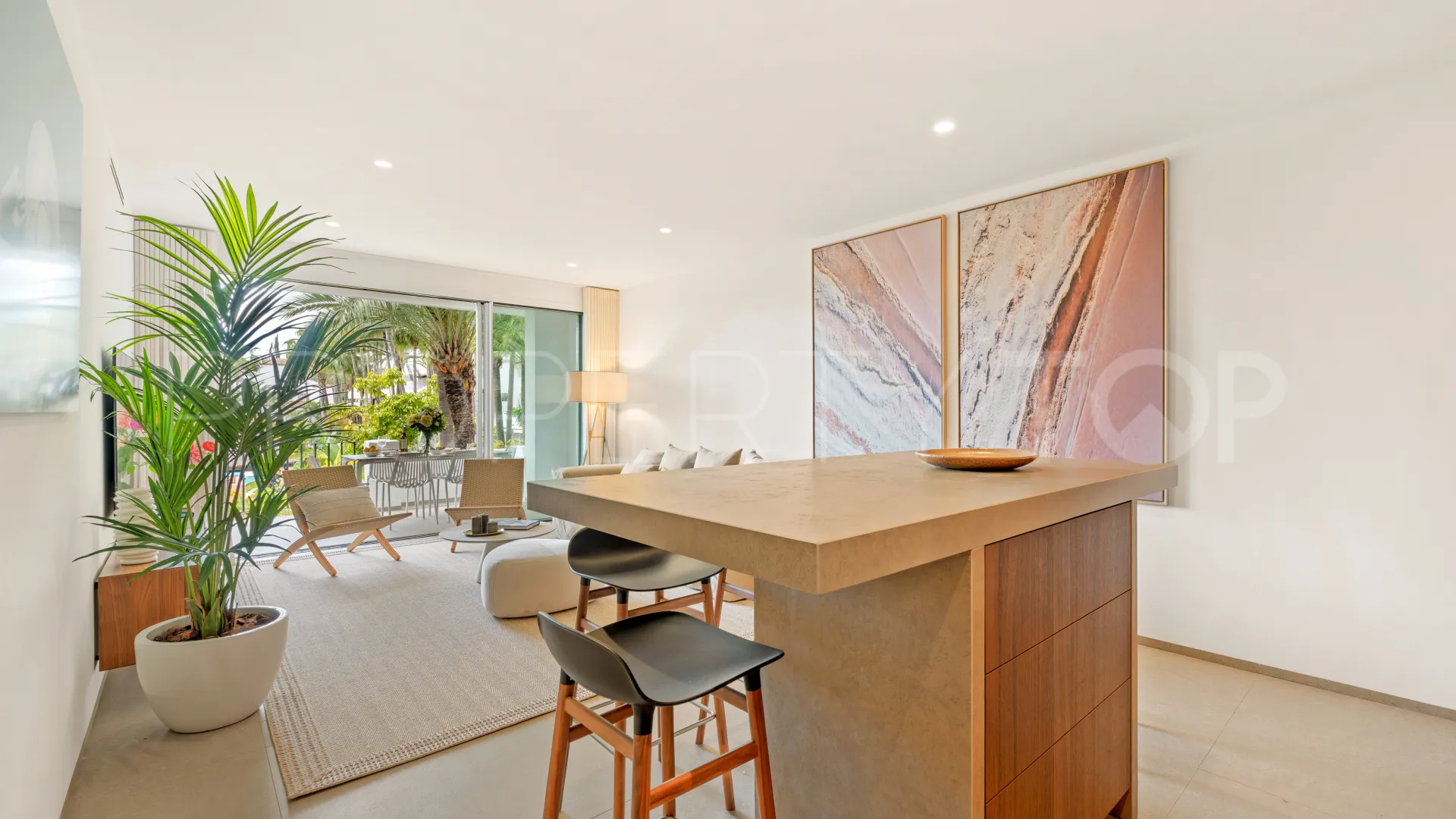 Buy Marina Puente Romano 3 bedrooms apartment