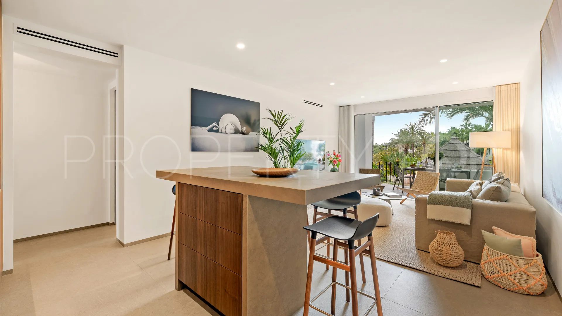 Buy Marina Puente Romano 3 bedrooms apartment