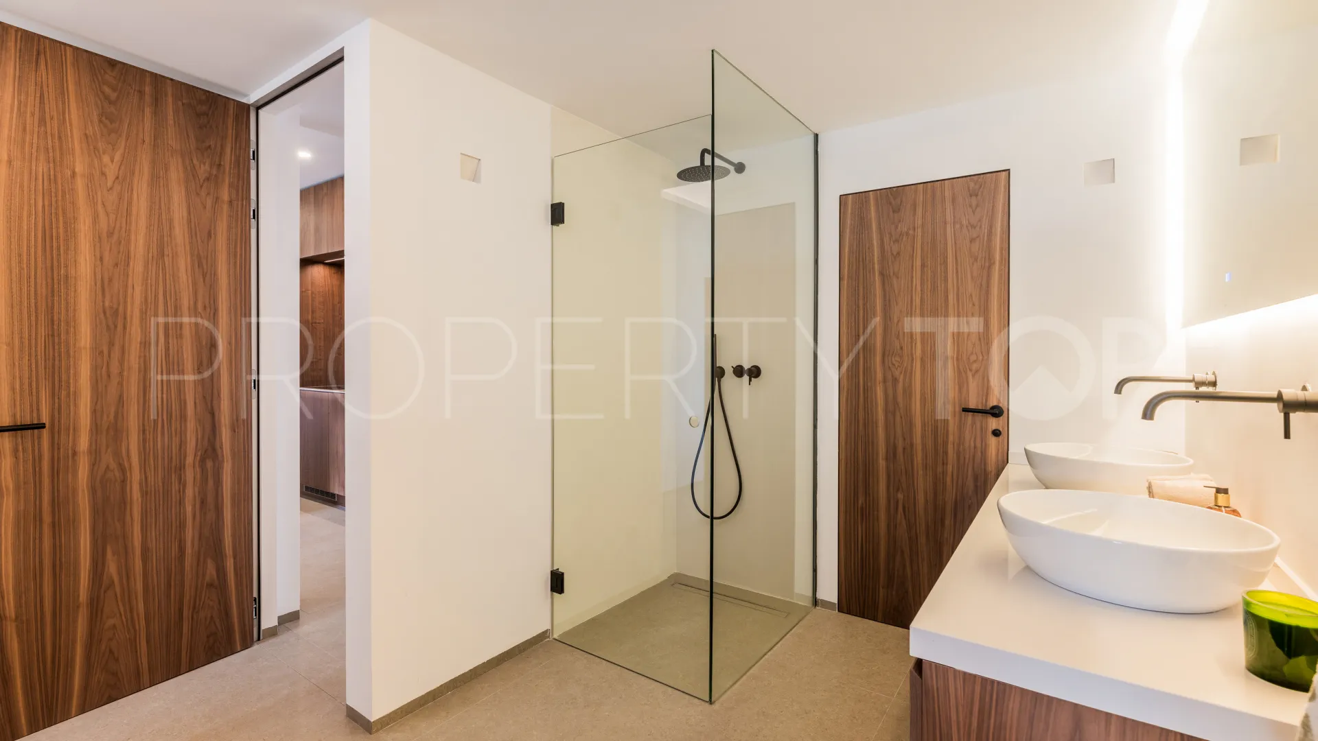 Buy Marina Puente Romano 3 bedrooms apartment