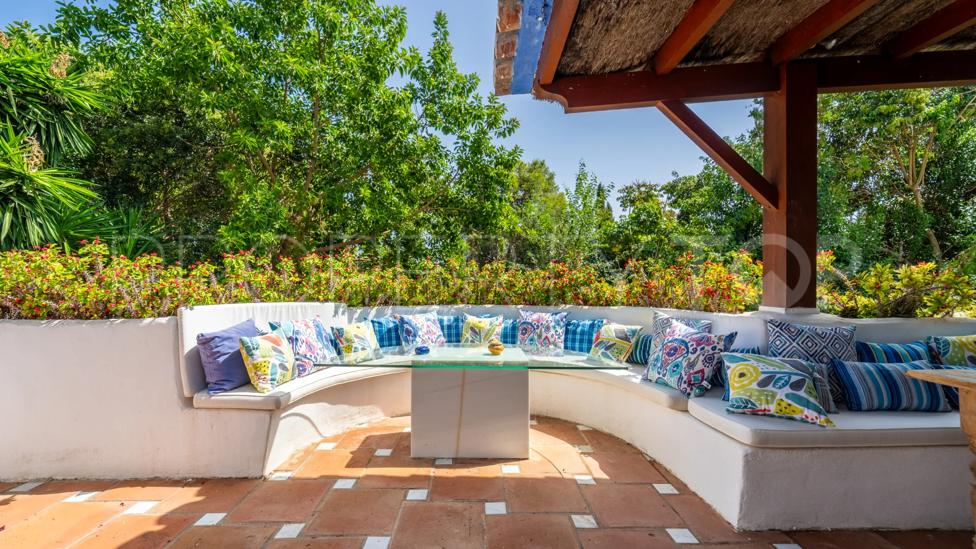 Semi detached villa with 4 bedrooms for sale in Marbella Hill Club