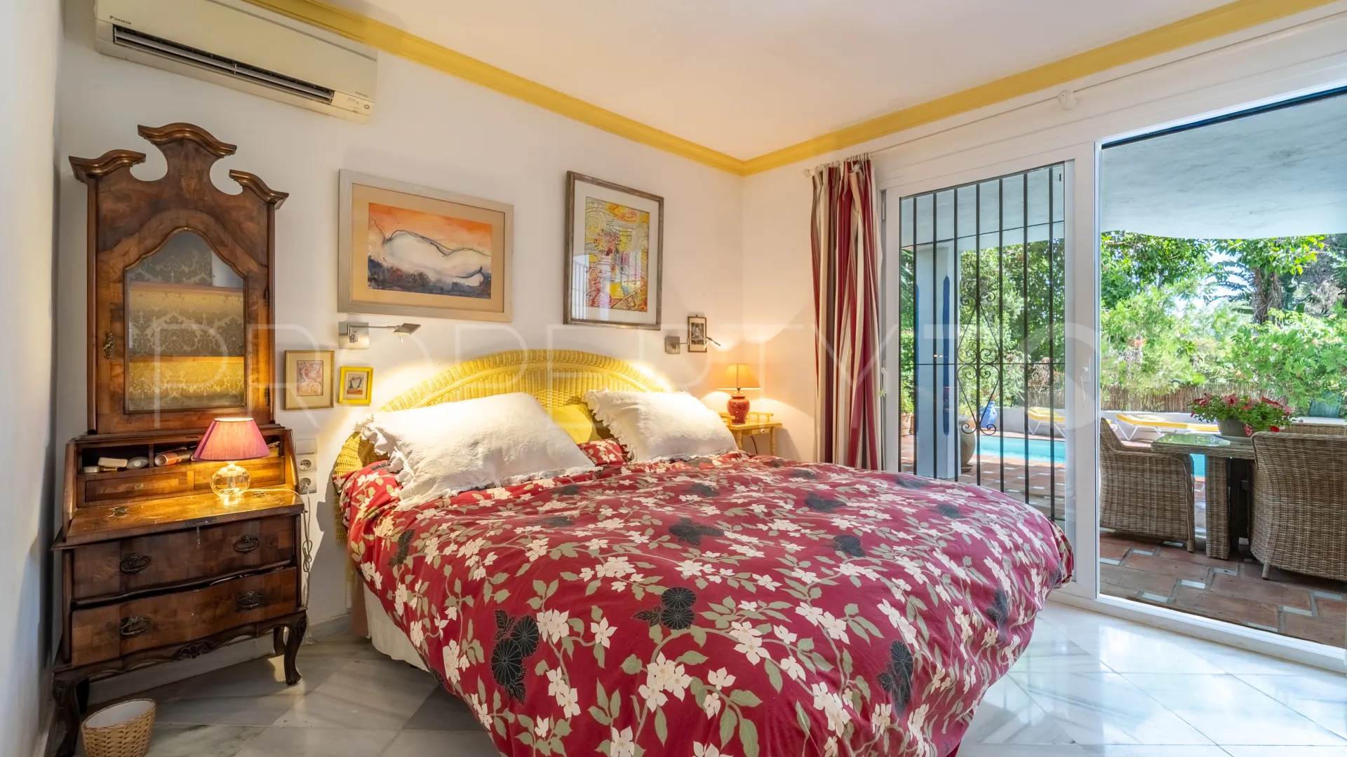 Semi detached villa with 4 bedrooms for sale in Marbella Hill Club