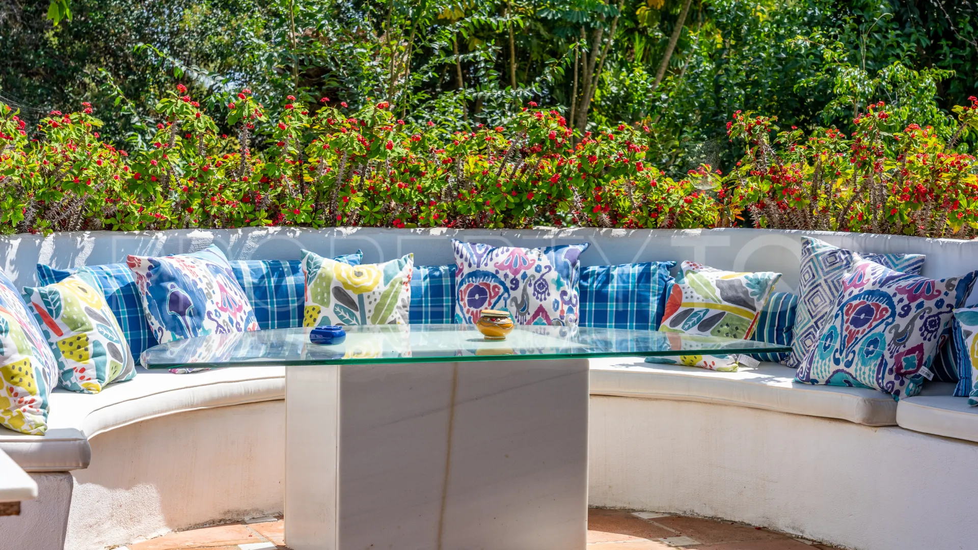 Semi detached villa with 4 bedrooms for sale in Marbella Hill Club