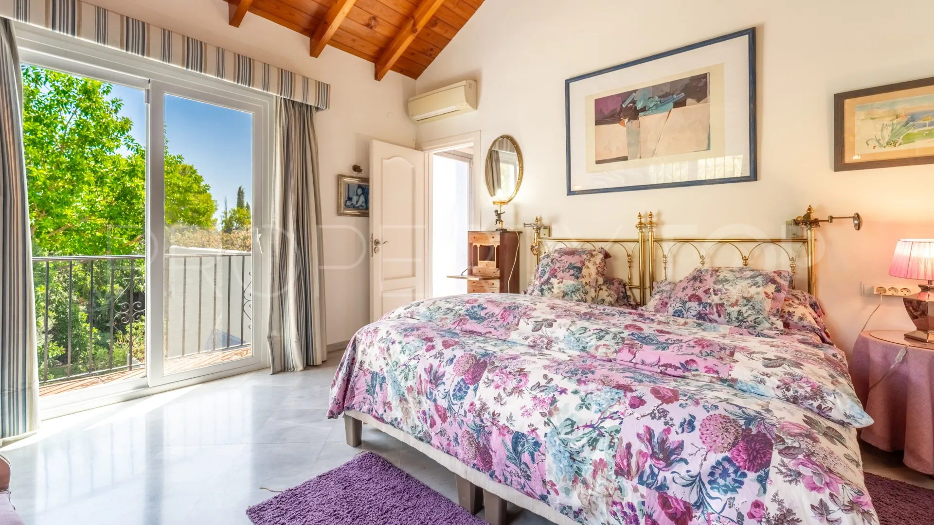 Semi detached villa with 4 bedrooms for sale in Marbella Hill Club
