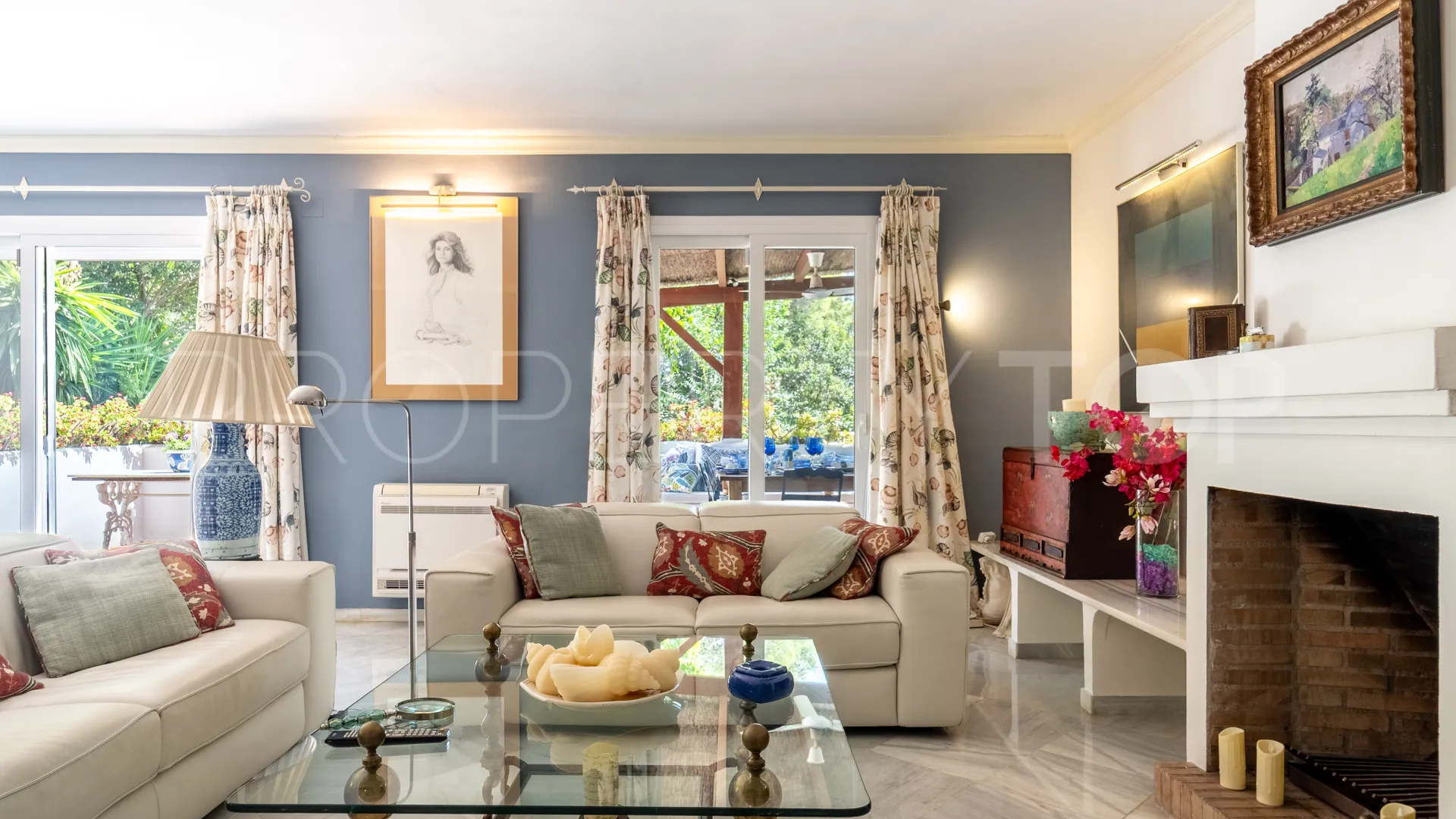 Semi detached villa with 4 bedrooms for sale in Marbella Hill Club