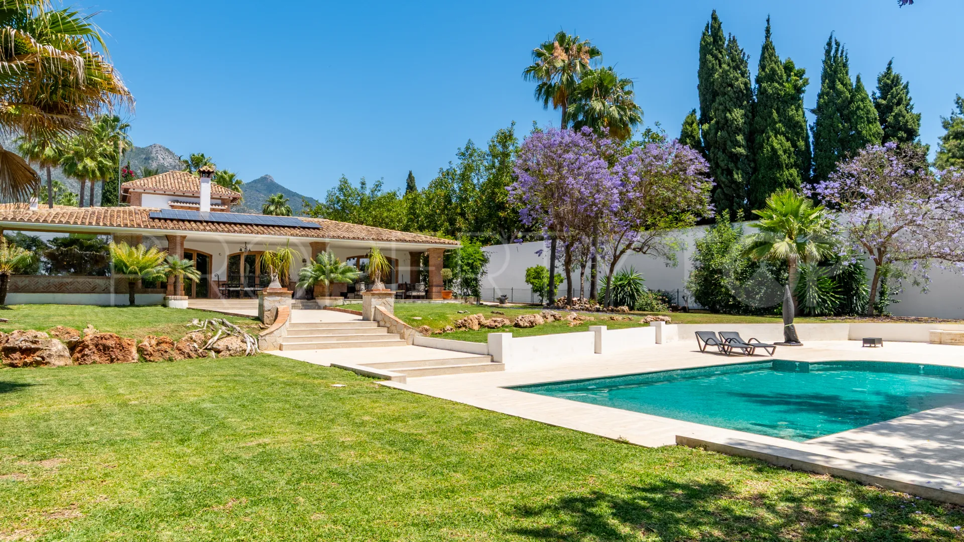 4 bedrooms villa in Rocio de Nagüeles for sale