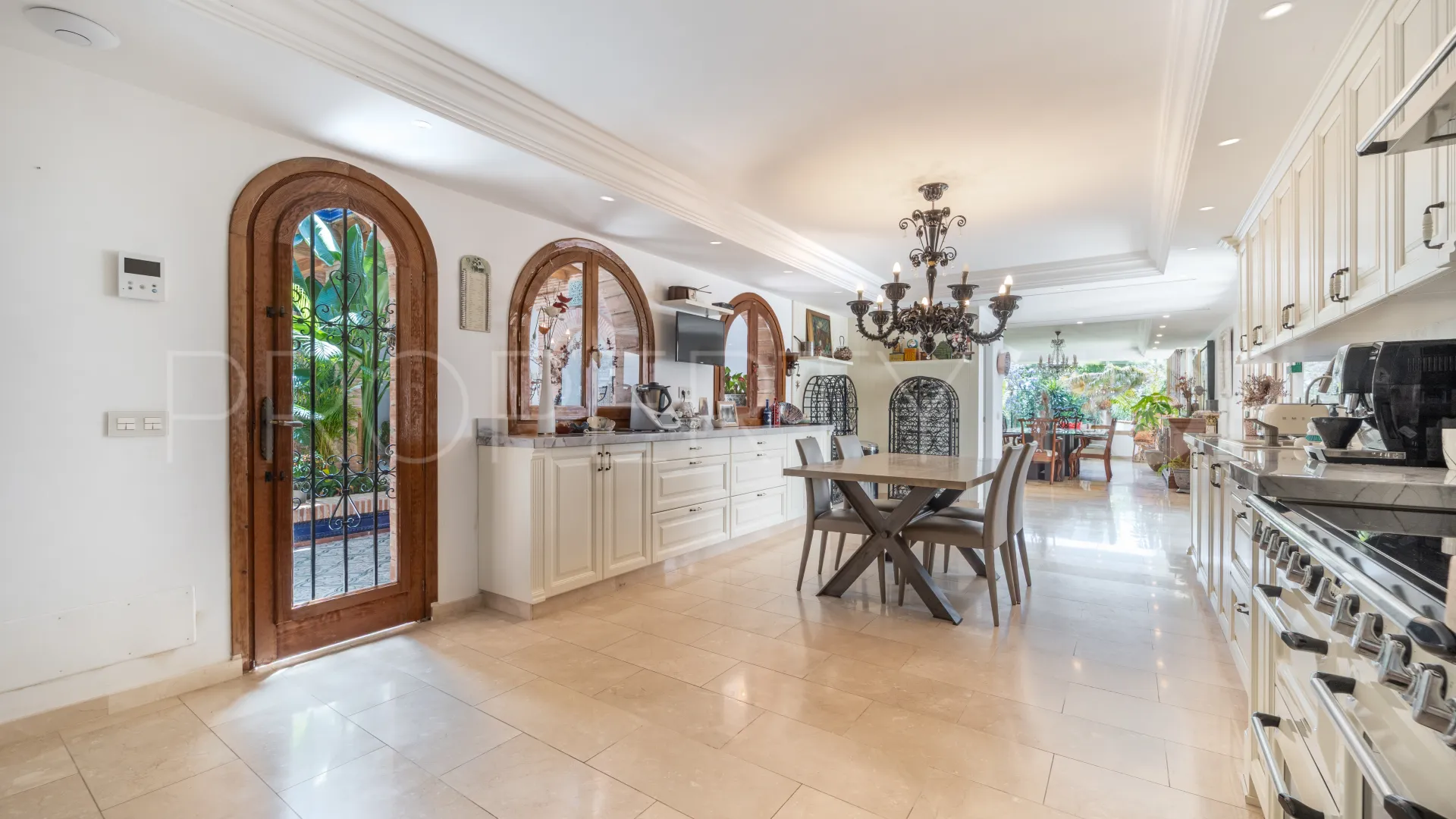 4 bedrooms villa in Rocio de Nagüeles for sale