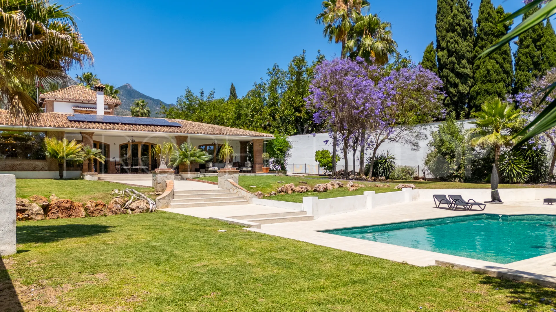 4 bedrooms villa in Rocio de Nagüeles for sale
