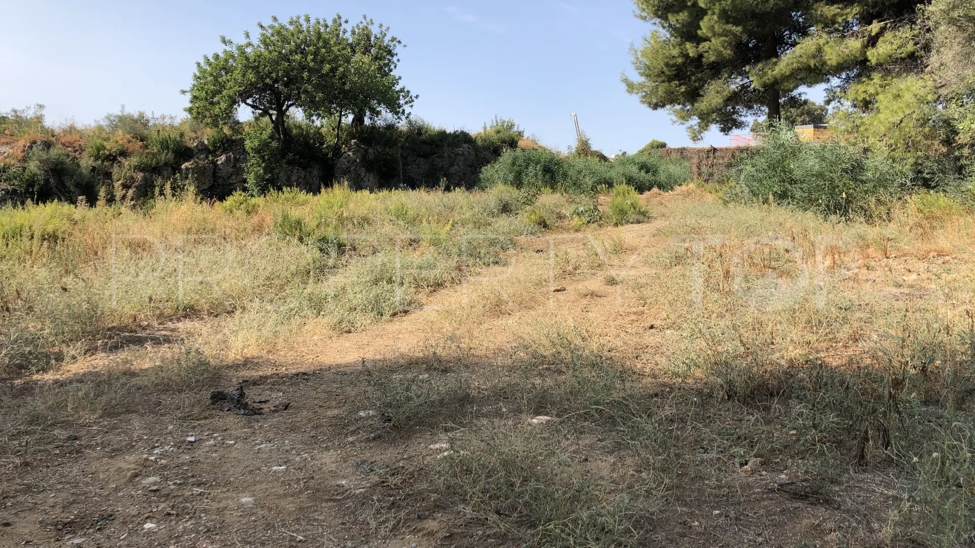 Parcela a la venta en Cascada de Camojan