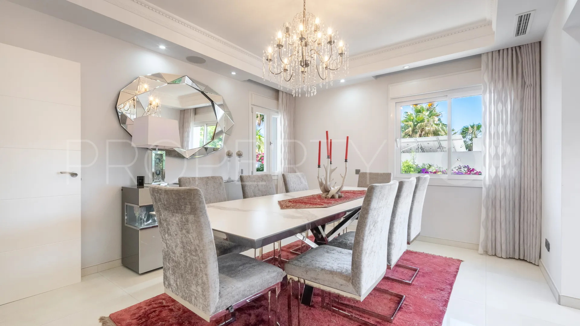 Villa en venta en La Alqueria de 5 dormitorios