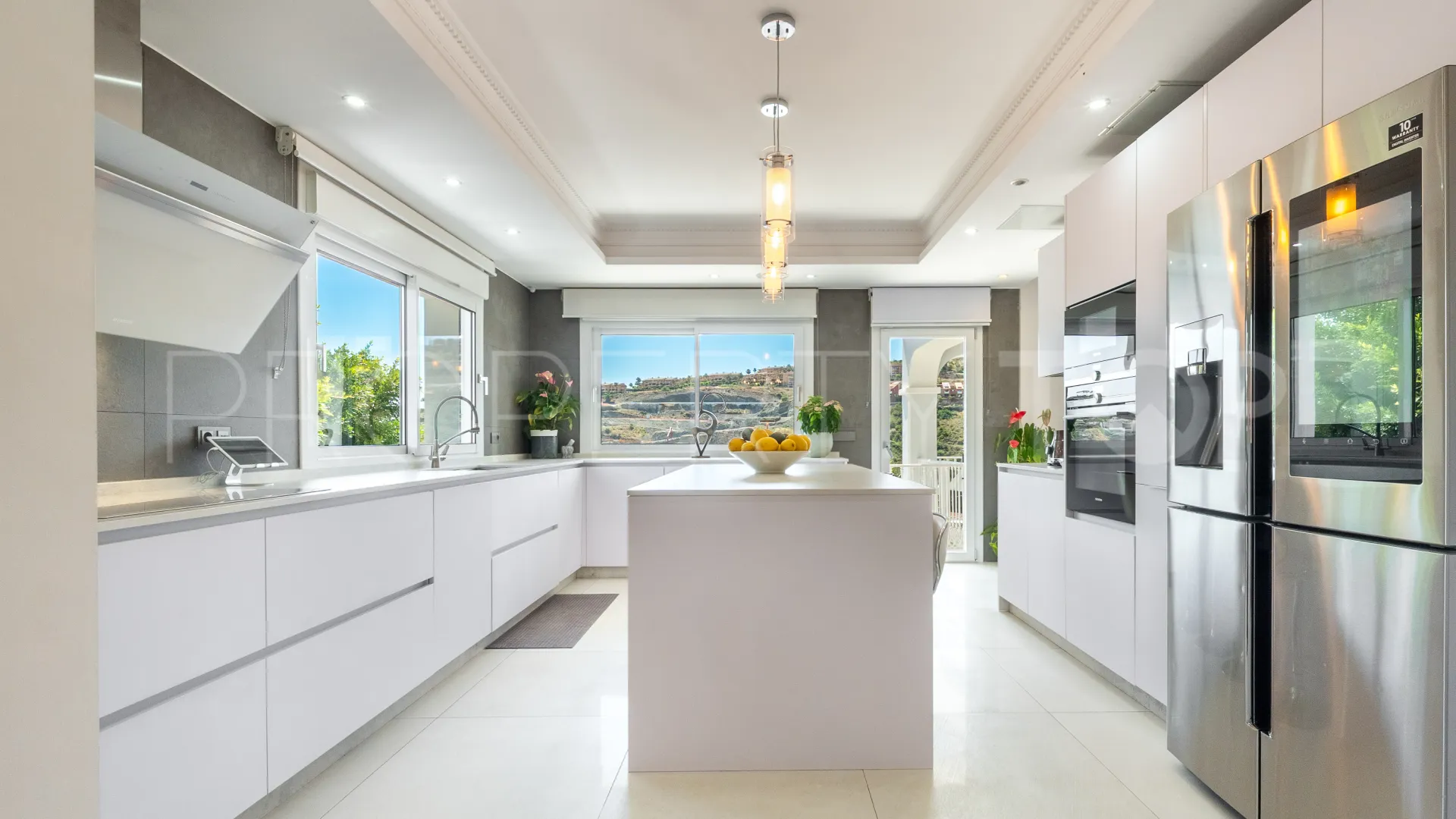 Villa en venta en La Alqueria de 5 dormitorios