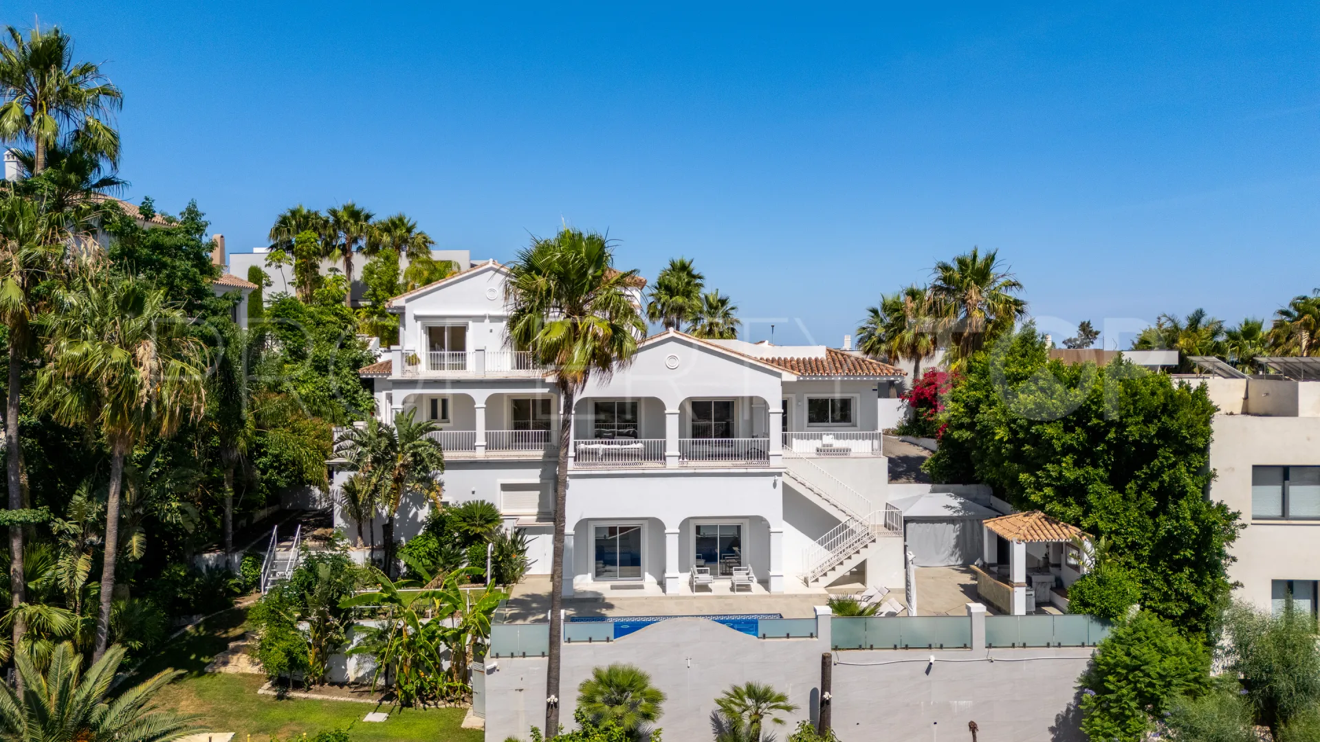 Villa en venta en La Alqueria de 5 dormitorios