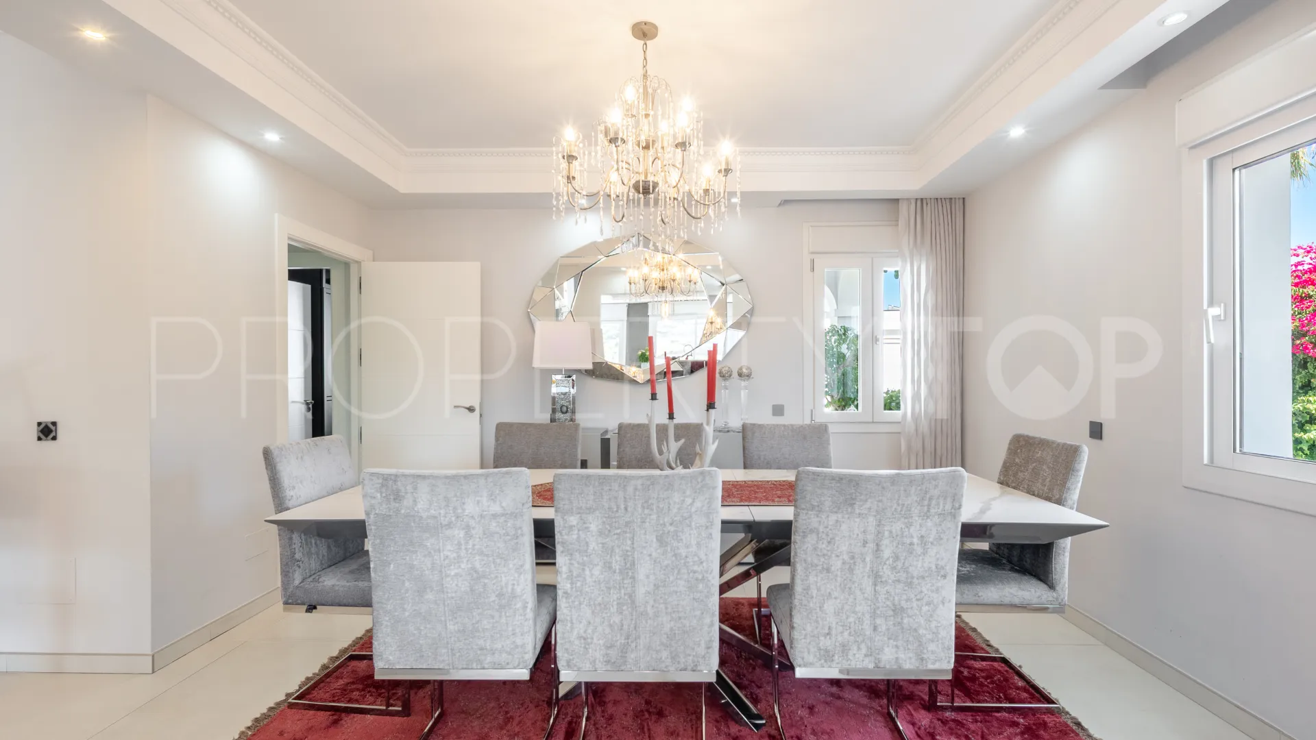 Villa en venta en La Alqueria de 5 dormitorios