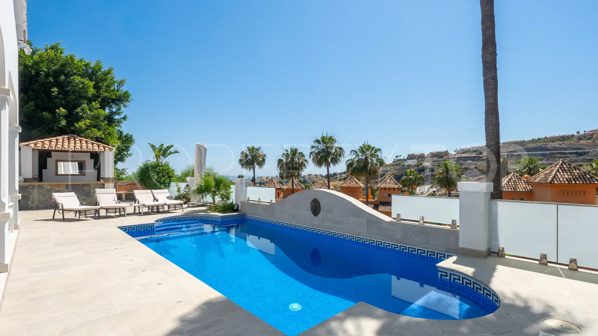 Villa en venta en La Alqueria de 5 dormitorios