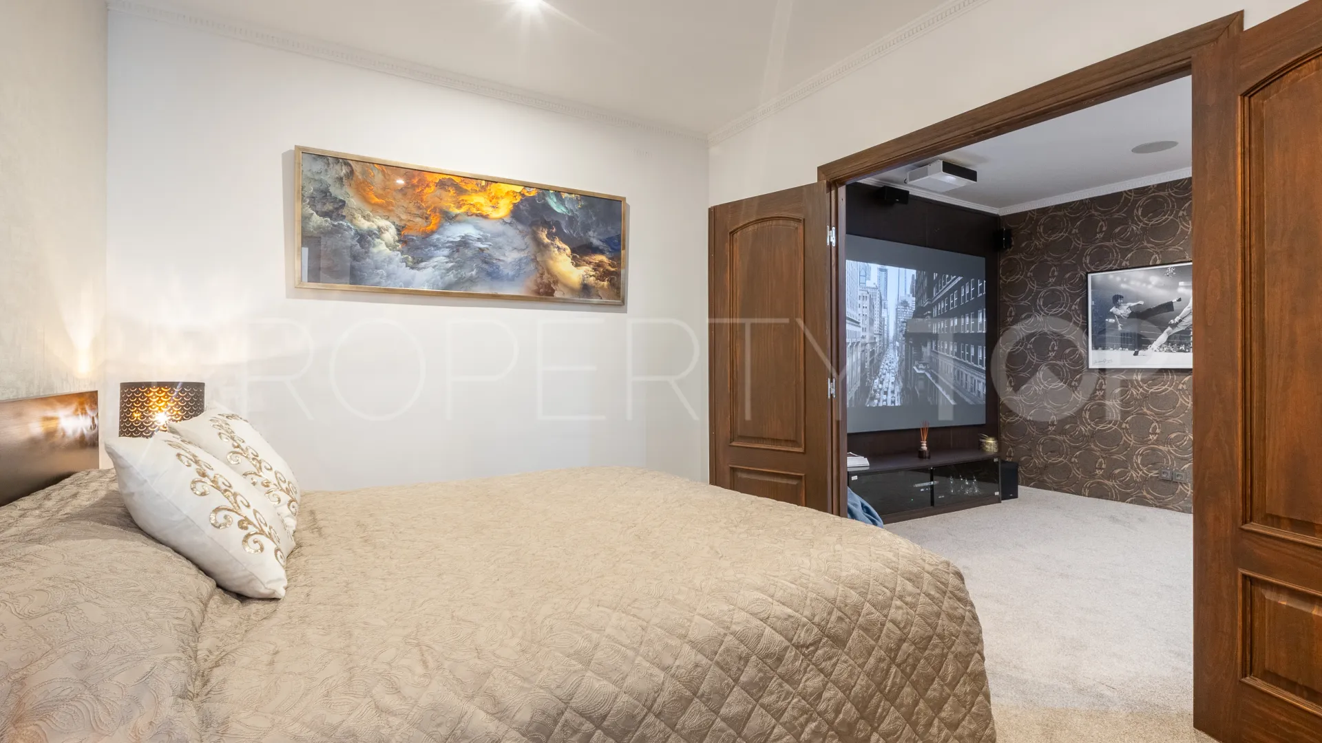 Villa en venta en La Alqueria de 5 dormitorios