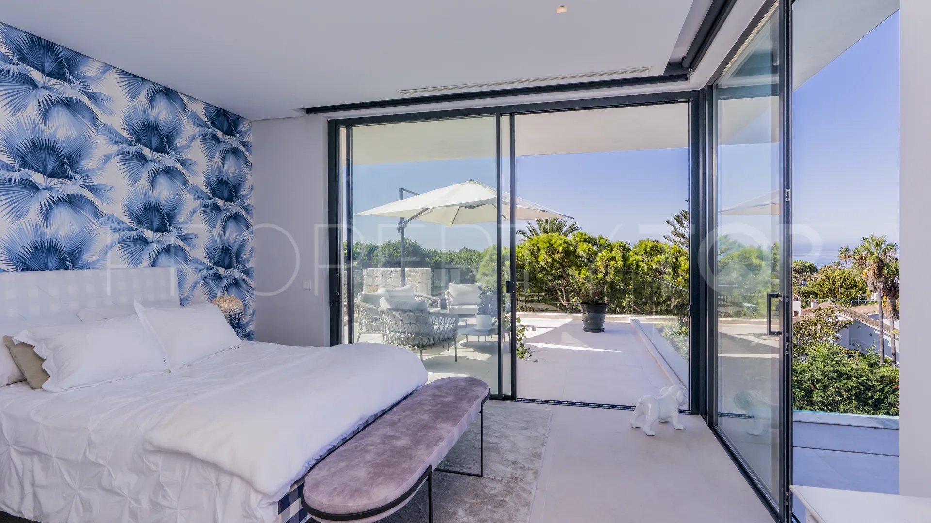 Villa de 6 dormitorios a la venta en Marbesa