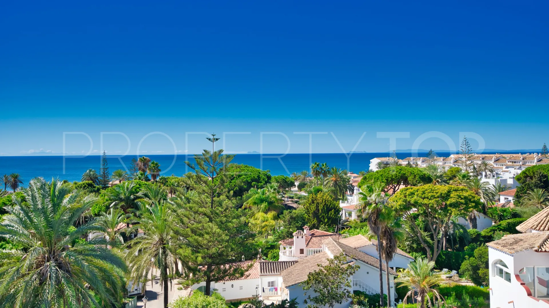 Villa de 6 dormitorios a la venta en Marbesa