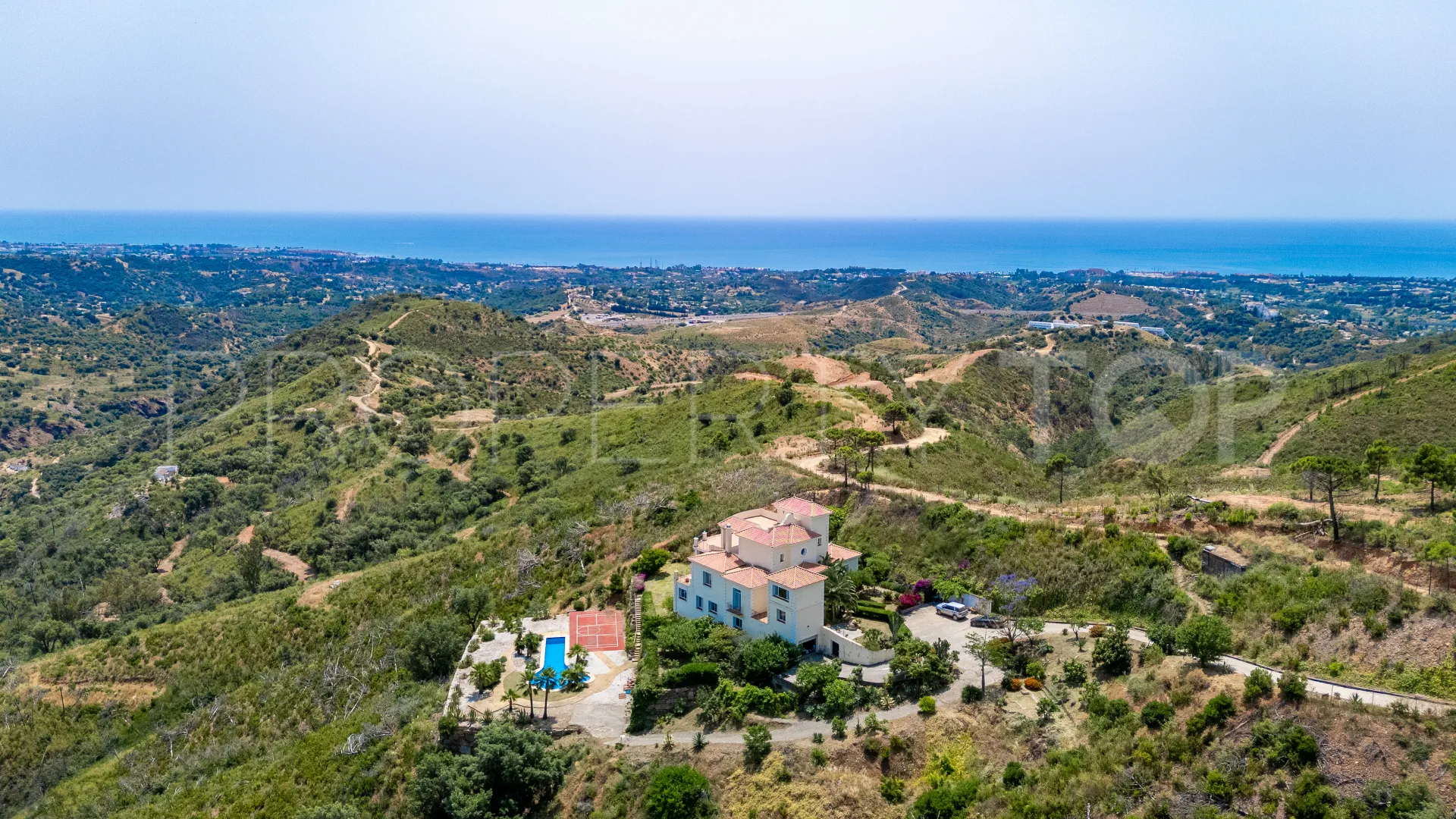 For sale Altos de Estepona villa