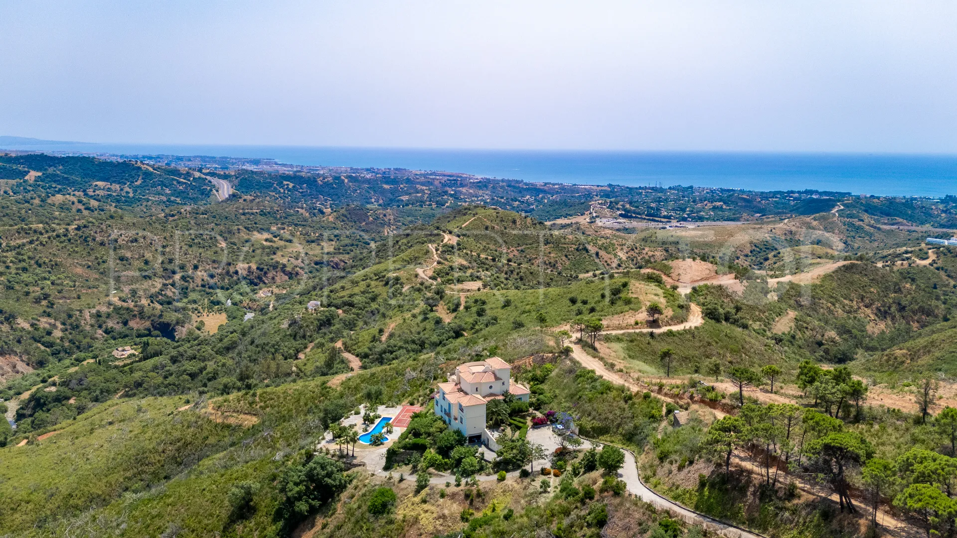 For sale Altos de Estepona villa