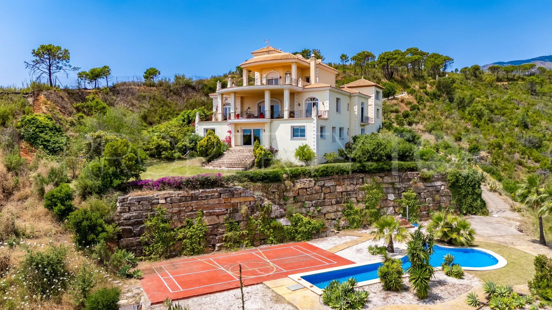 For sale Altos de Estepona villa