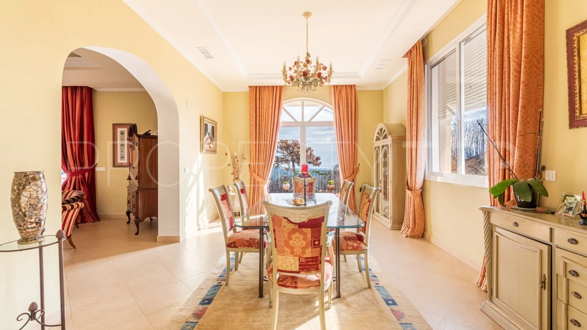 For sale Altos de Estepona villa
