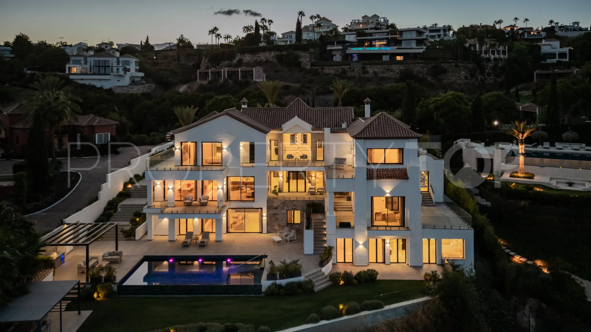 Villa for sale in Los Flamingos