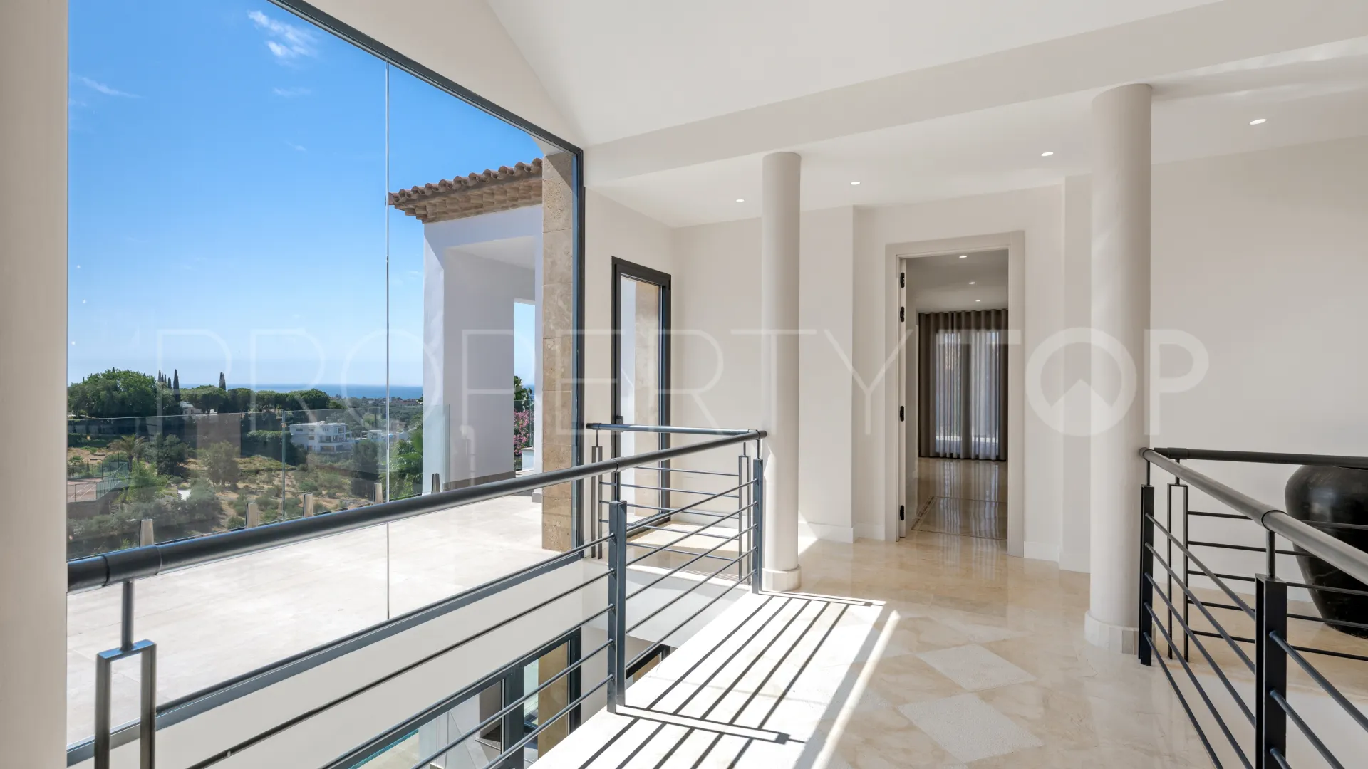 Villa for sale in Los Flamingos