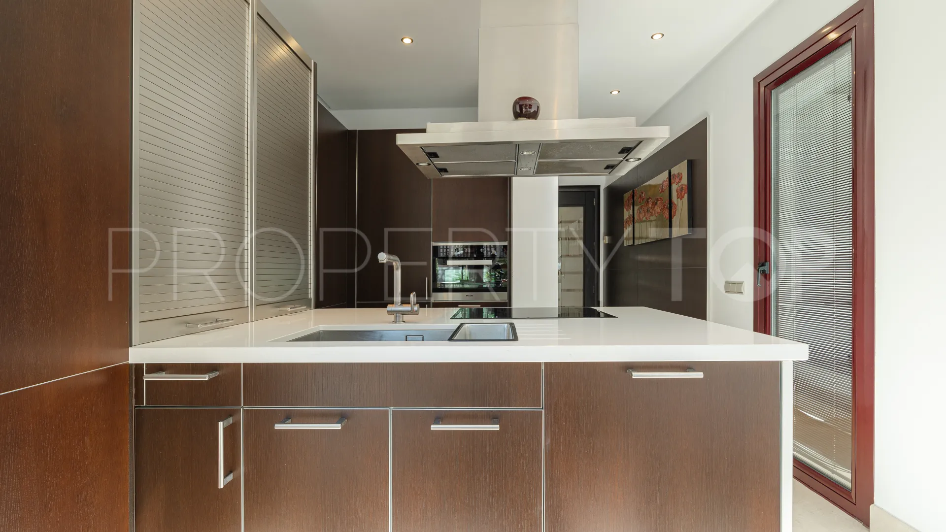 Ground floor apartment with 2 bedrooms for sale in Malibu
