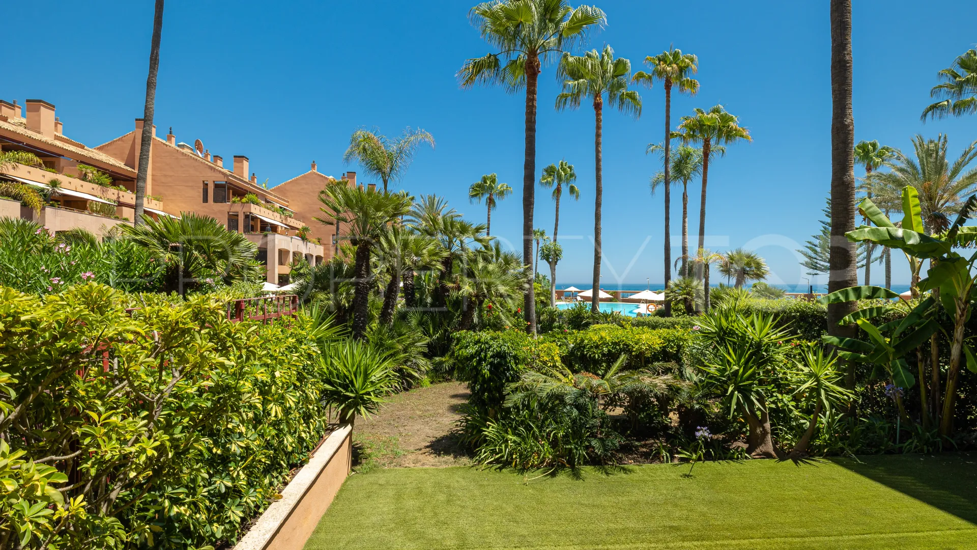 Ground floor apartment with 2 bedrooms for sale in Malibu