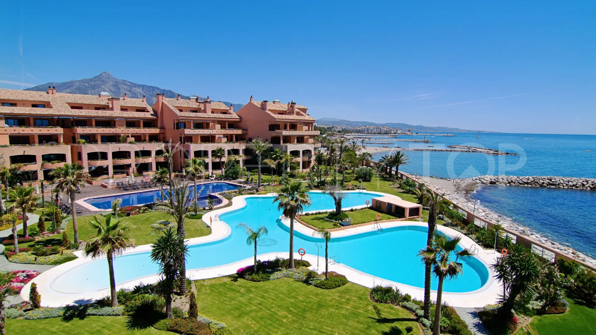 Ground floor apartment with 2 bedrooms for sale in Malibu