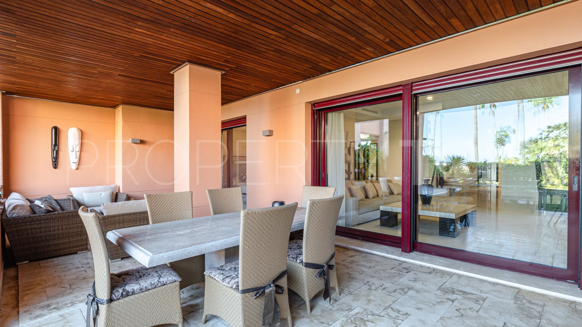 Ground floor apartment with 2 bedrooms for sale in Malibu