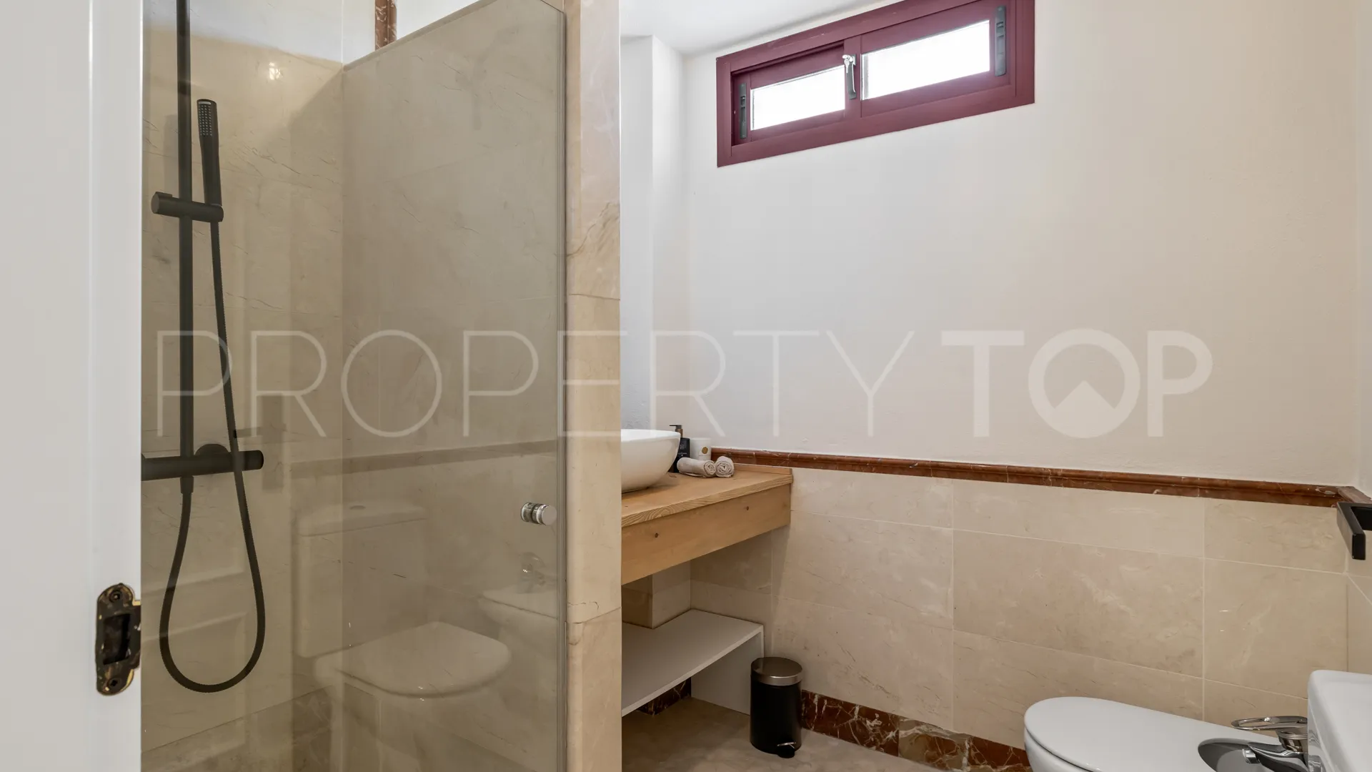Villa with 5 bedrooms for sale in La Alzambra