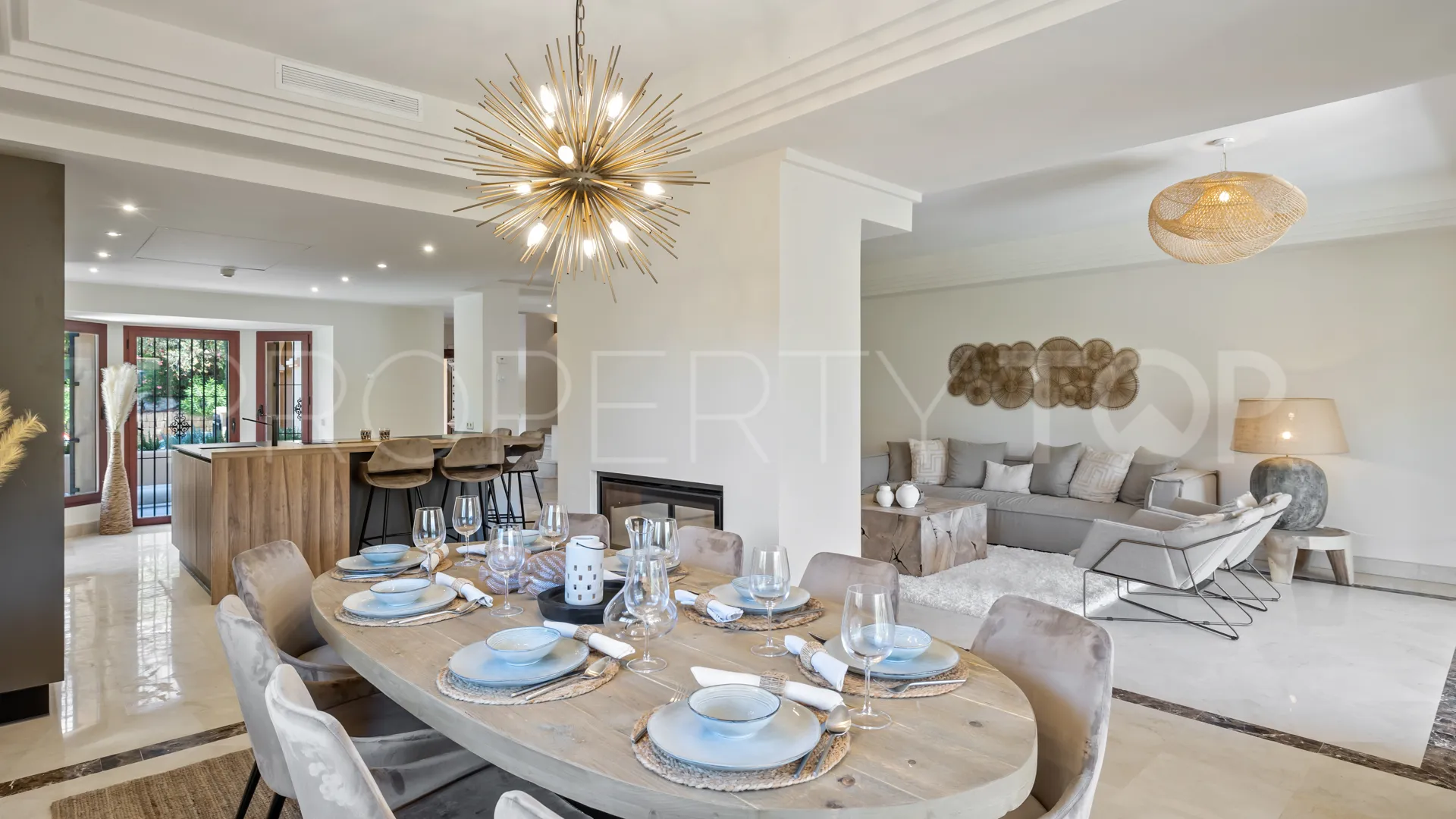 Villa with 5 bedrooms for sale in La Alzambra