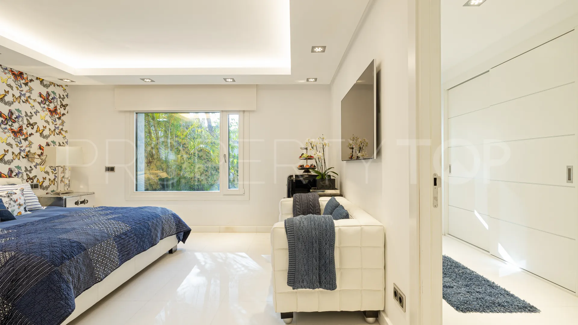 For sale Las Brisas 7 bedrooms villa