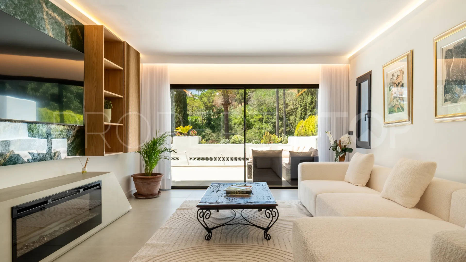 Apartamento en venta en Kings Hills