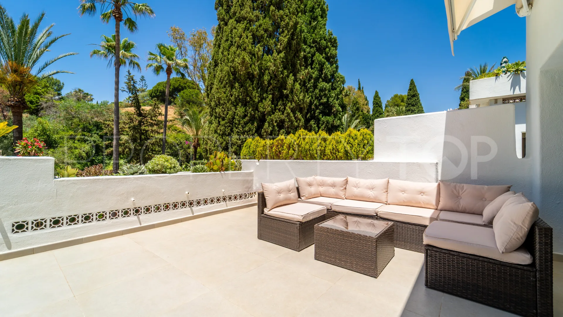 Apartamento en venta en Kings Hills