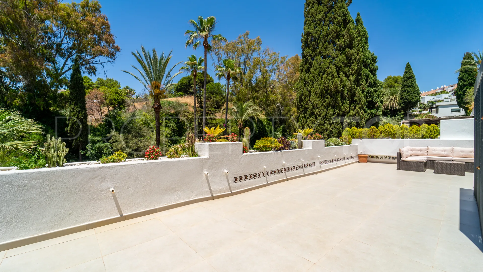 Apartamento en venta en Kings Hills