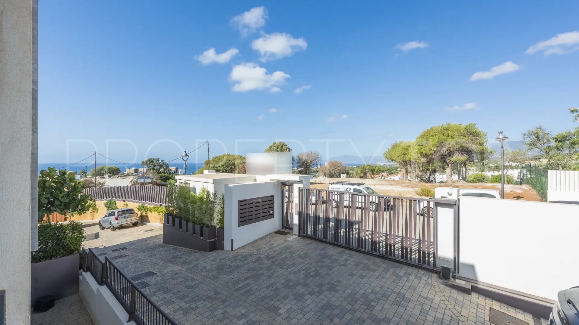 Town house for sale in The Cape