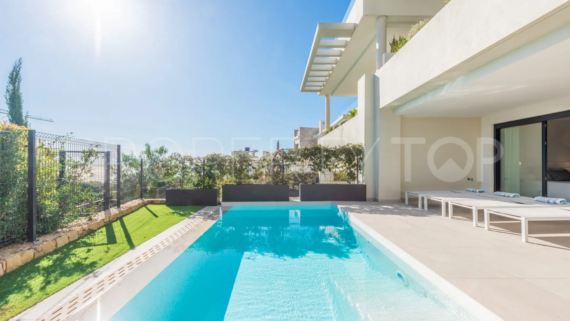 Town house for sale in The Cape